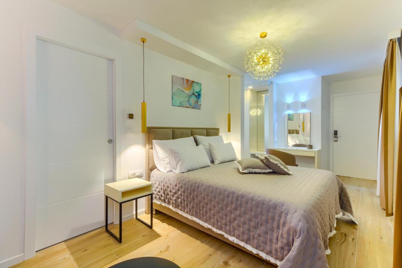 Irini Luxury Rooms Split Buitenkant foto